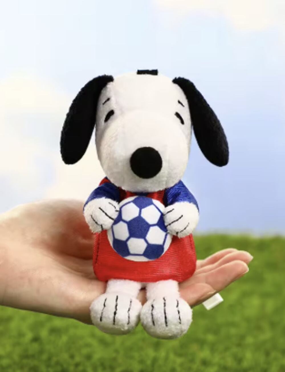Peanuts x Vipo, Soccer Series Plush Paws Keeper Snoopy Pendant/Charm, New